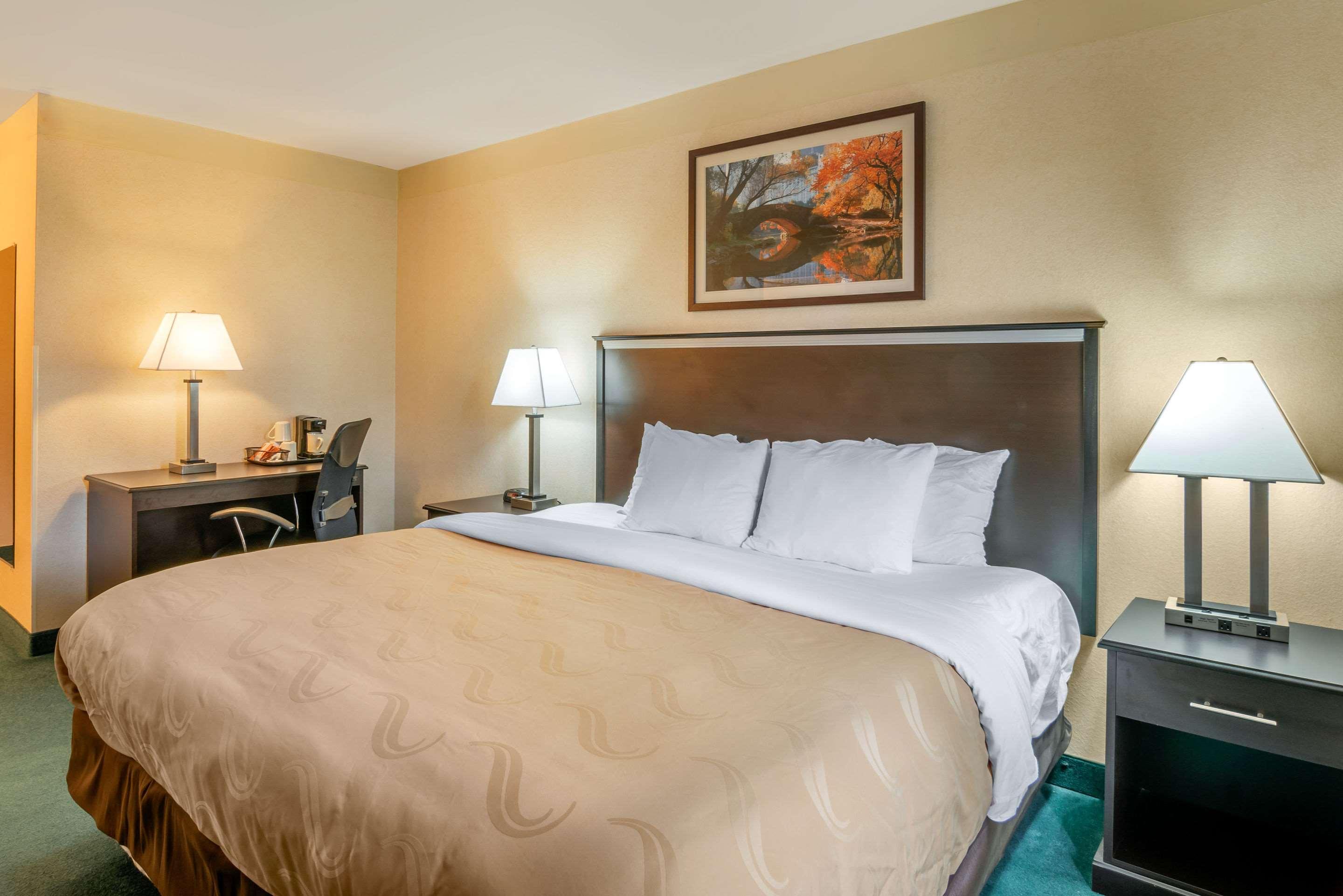 Quality Inn Bend Exterior photo