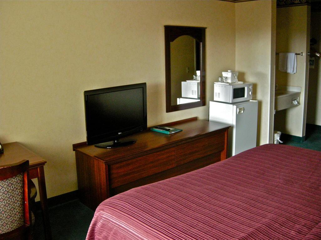 Quality Inn Bend Exterior photo